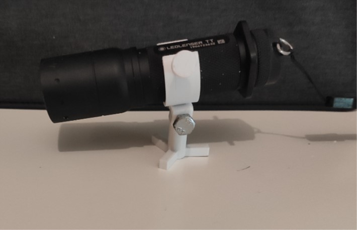 STL file Flashlight Holder 🔦・3D printer design to download・Cults